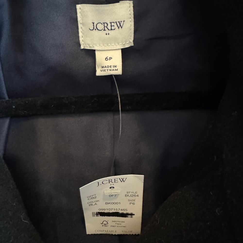 NWT J. Crew Factory Petite City Coat with Button Neck Size 6P Black - Picture 4 of 5
